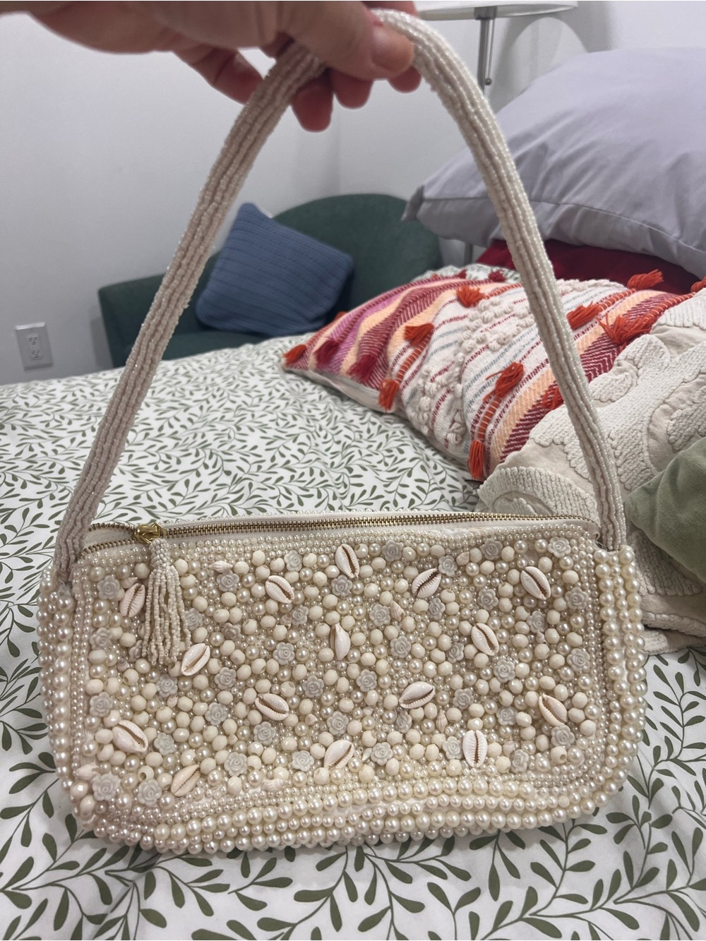 NWT-White Beaded Pearl & Shell Shoulder Bag - Cream made in India
